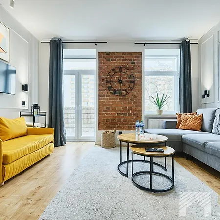 Frida By Lookap Apartmán